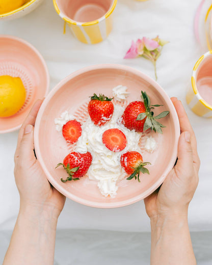 Vintage Pottery Grater Bowl – Pink and Yellow / Valentina NEW