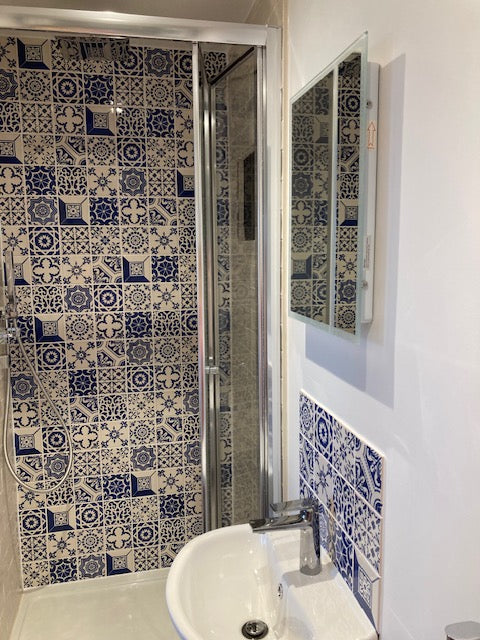 Conjunto de ladrilhos de azulejo pintados à mão