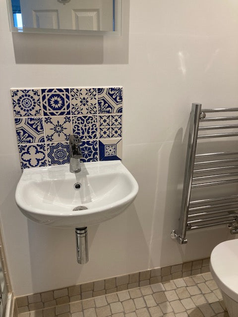 Conjunto de ladrilhos de azulejo pintados à mão