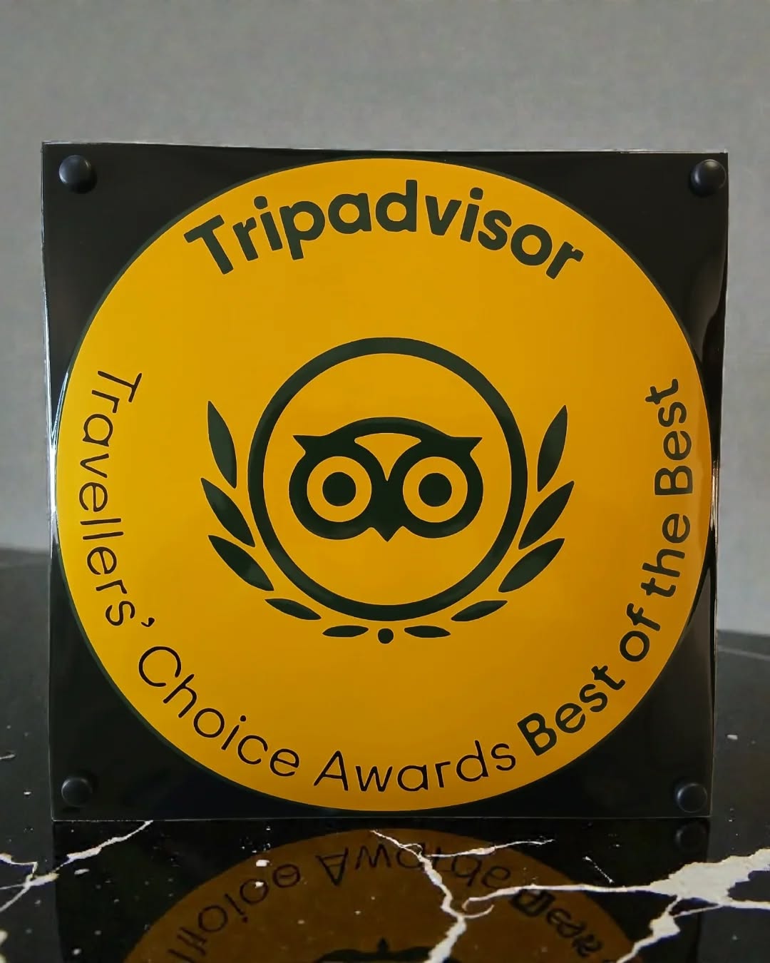 Enamelled Plaques and Signs - Round (Custom Order)